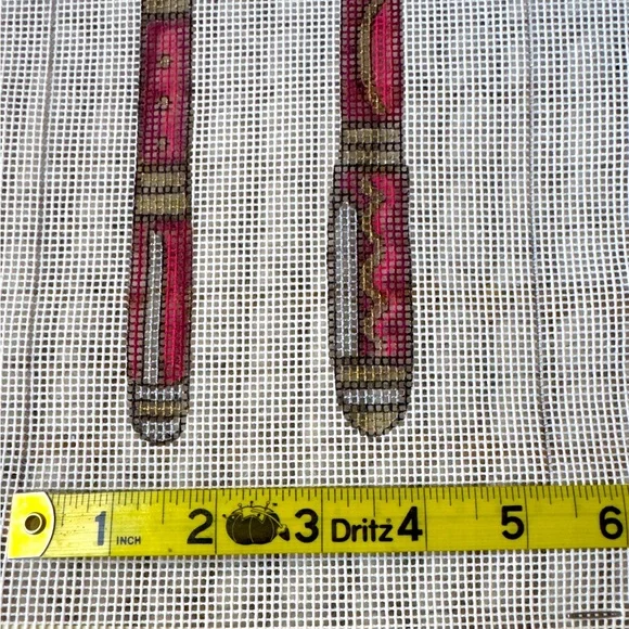 Hand-Painted “Pen Set” Needlepoint Canvas - Picture 6 of 7